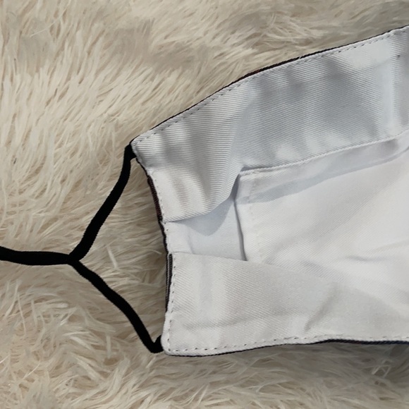 New Iron Man face mask - Picture 3 of 3